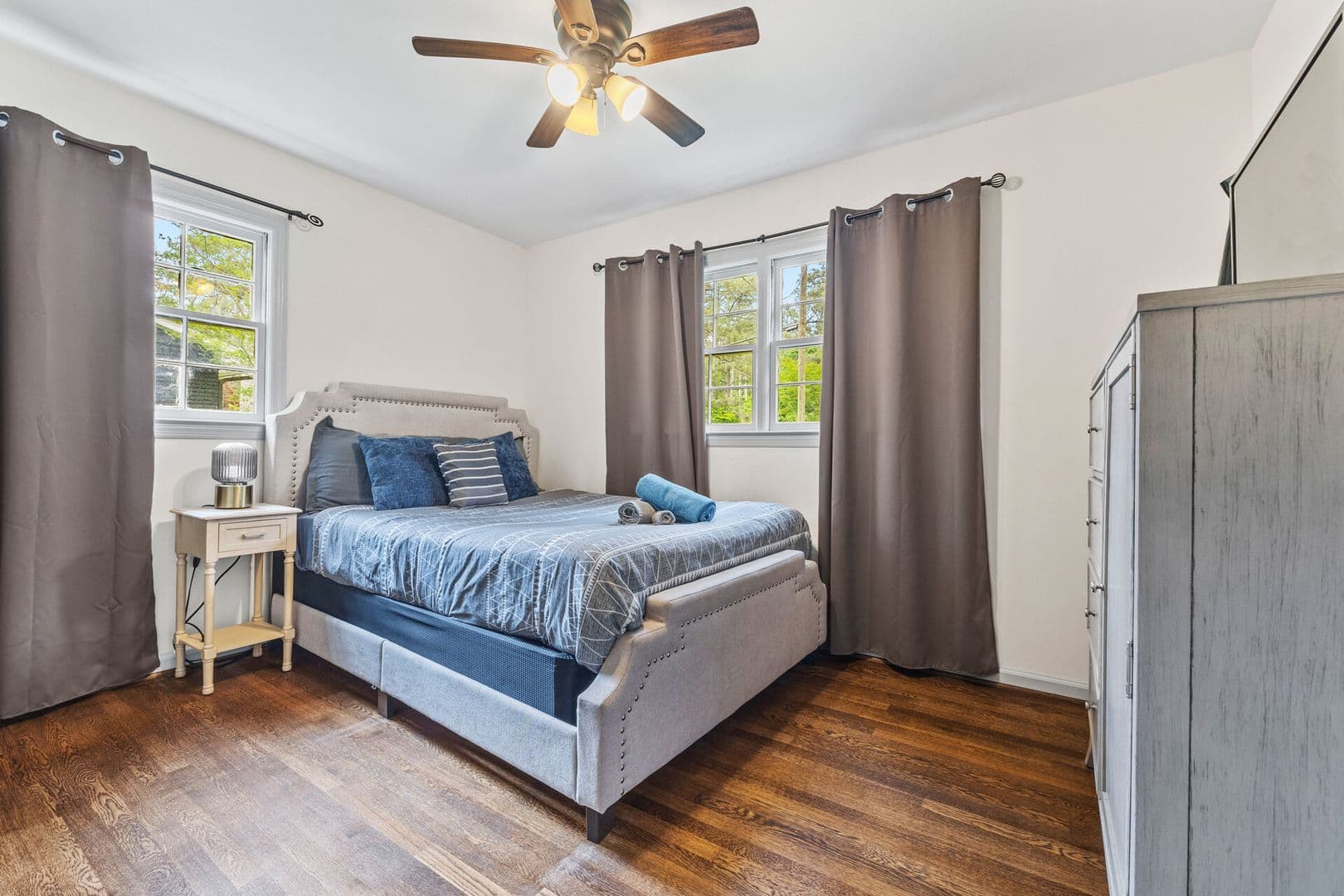East Point House: 2523 Ben Hill Road