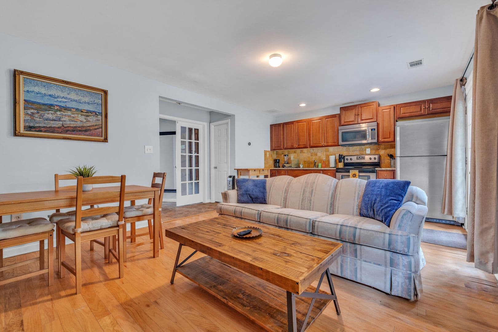 Buford Apartment: 3613 Southland Drive Northeast