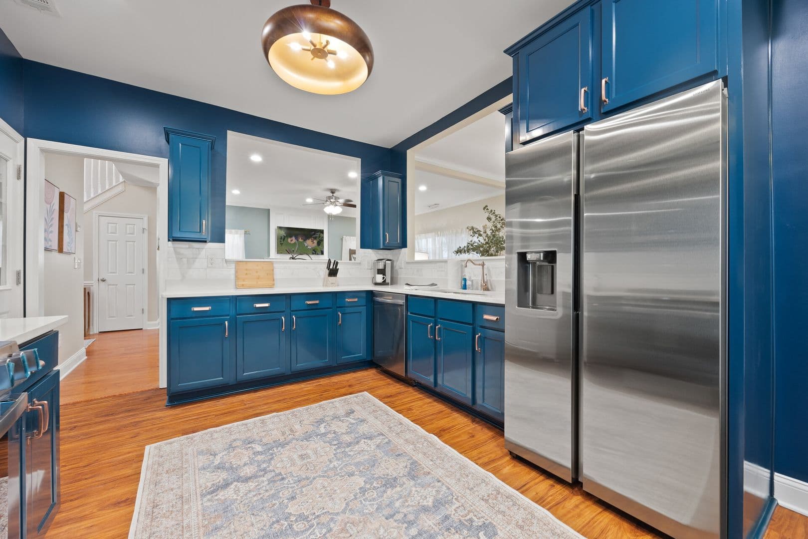 Alpharetta House: 13581 Weycroft Circle