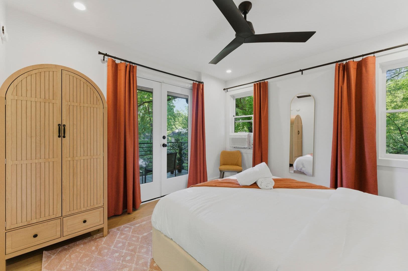 Atlanta House: 81 Clay Street Southeast