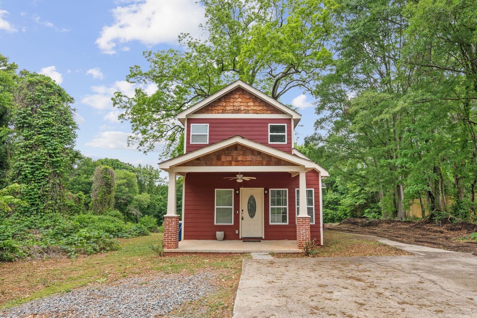 Atlanta House: 1409 Bridges Avenue Southwest