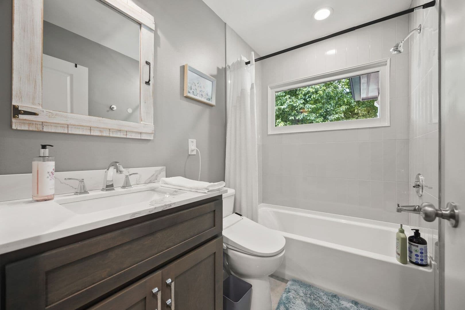 Decatur House: 1212 Richard Road