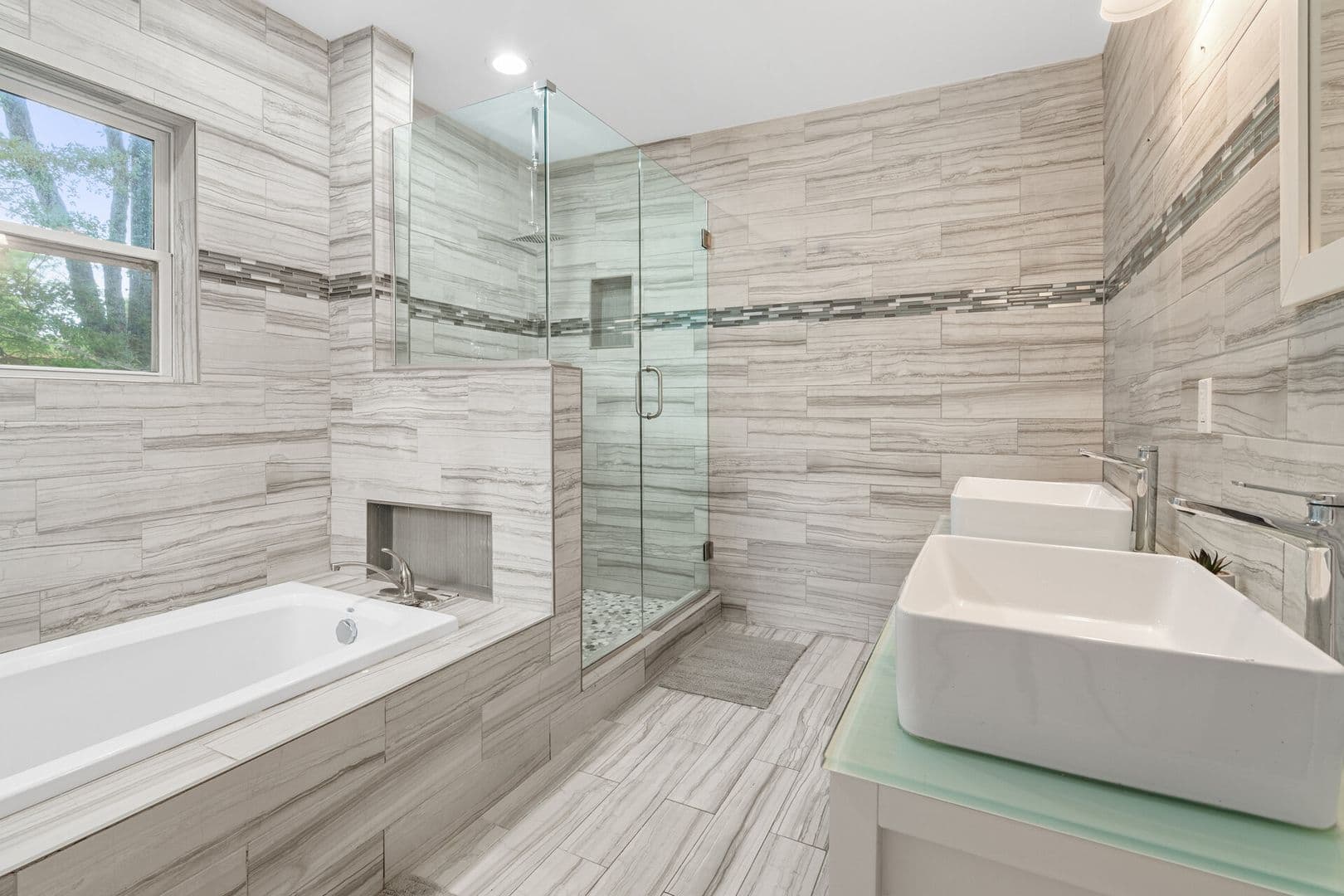 Atlanta House: 1409 Bridges Avenue Southwest