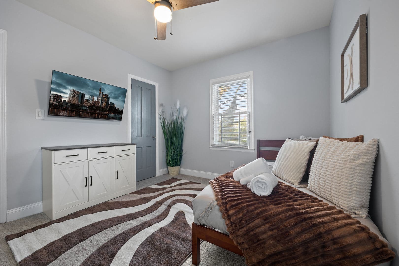 Atlanta House: 547 Erin Avenue Southwest