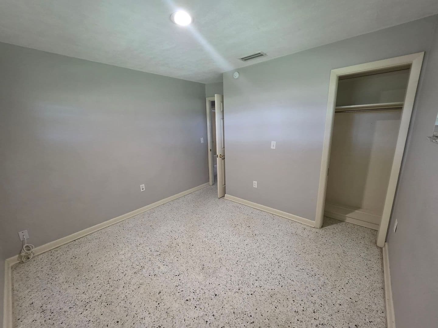 Astatula House: 25601 Laylaine Drive