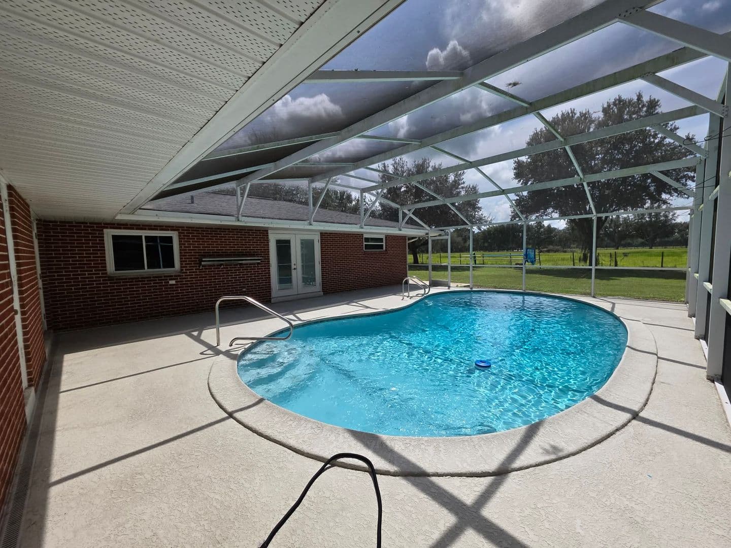 Astatula House: 25601 Laylaine Drive