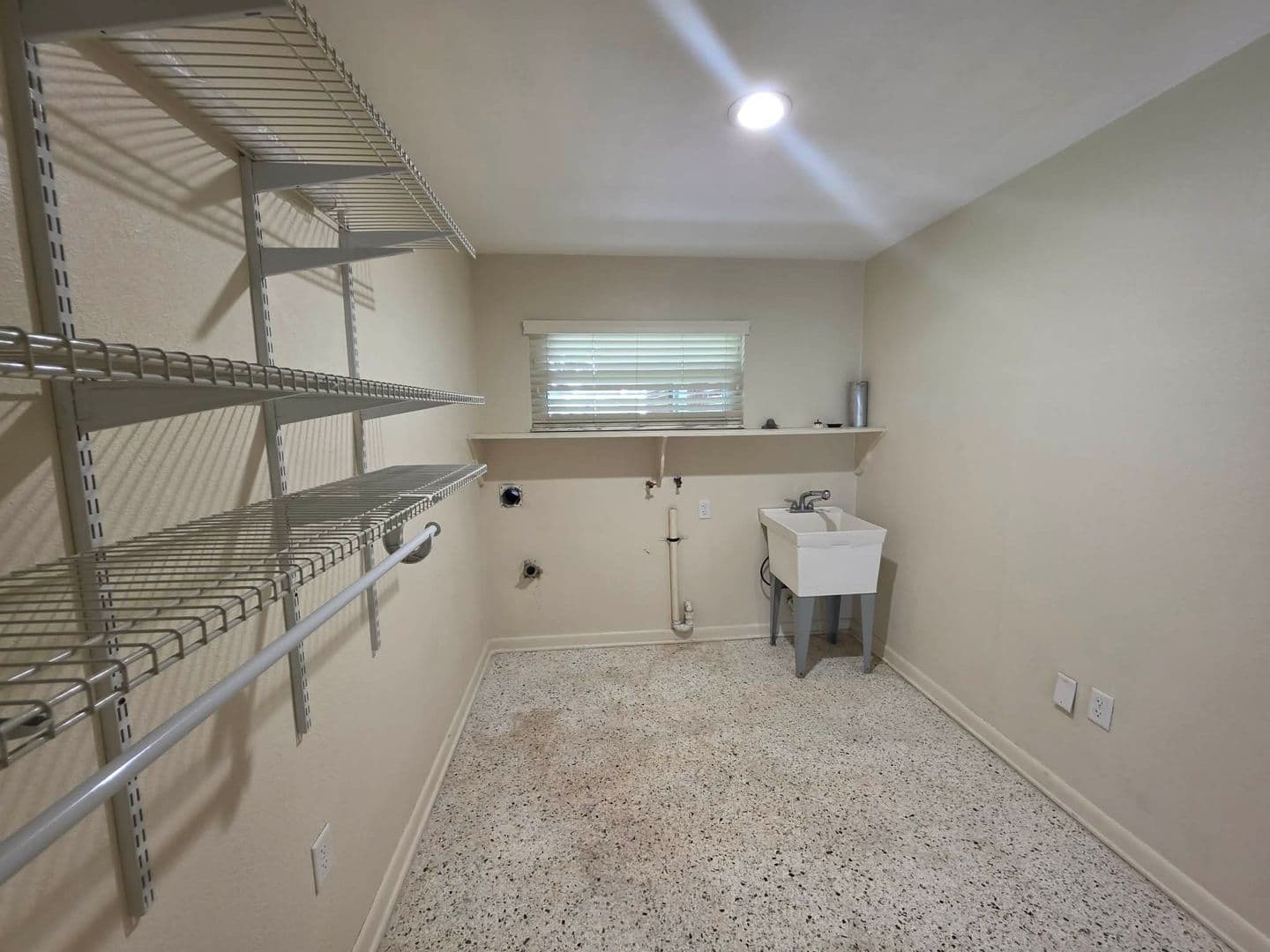 Astatula House: 25601 Laylaine Drive