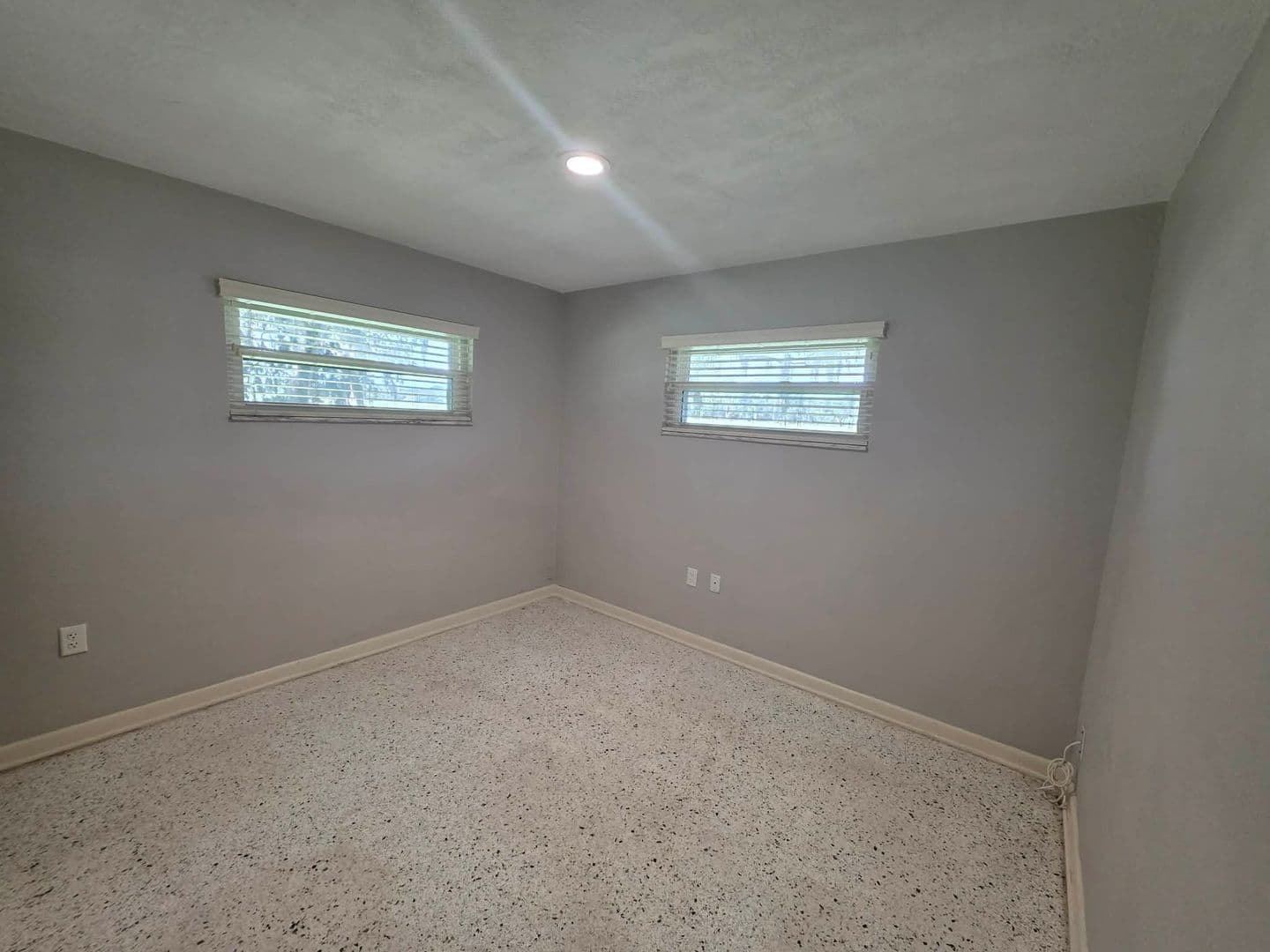 Astatula House: 25601 Laylaine Drive