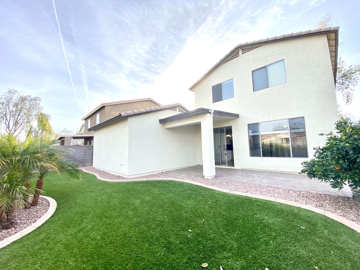 Chandler House: 82 W. Mahogany Place