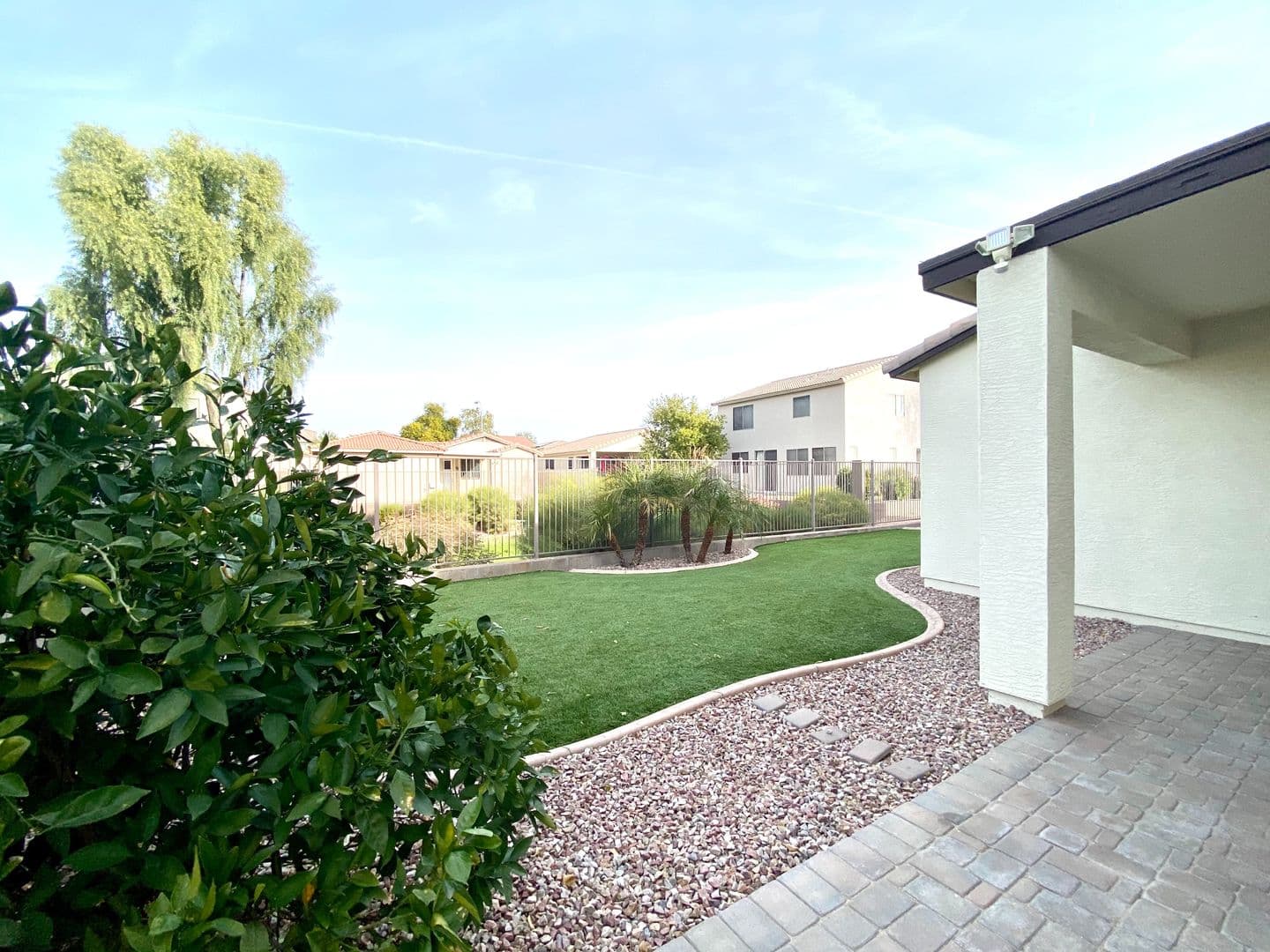 Chandler House: 82 W. Mahogany Place