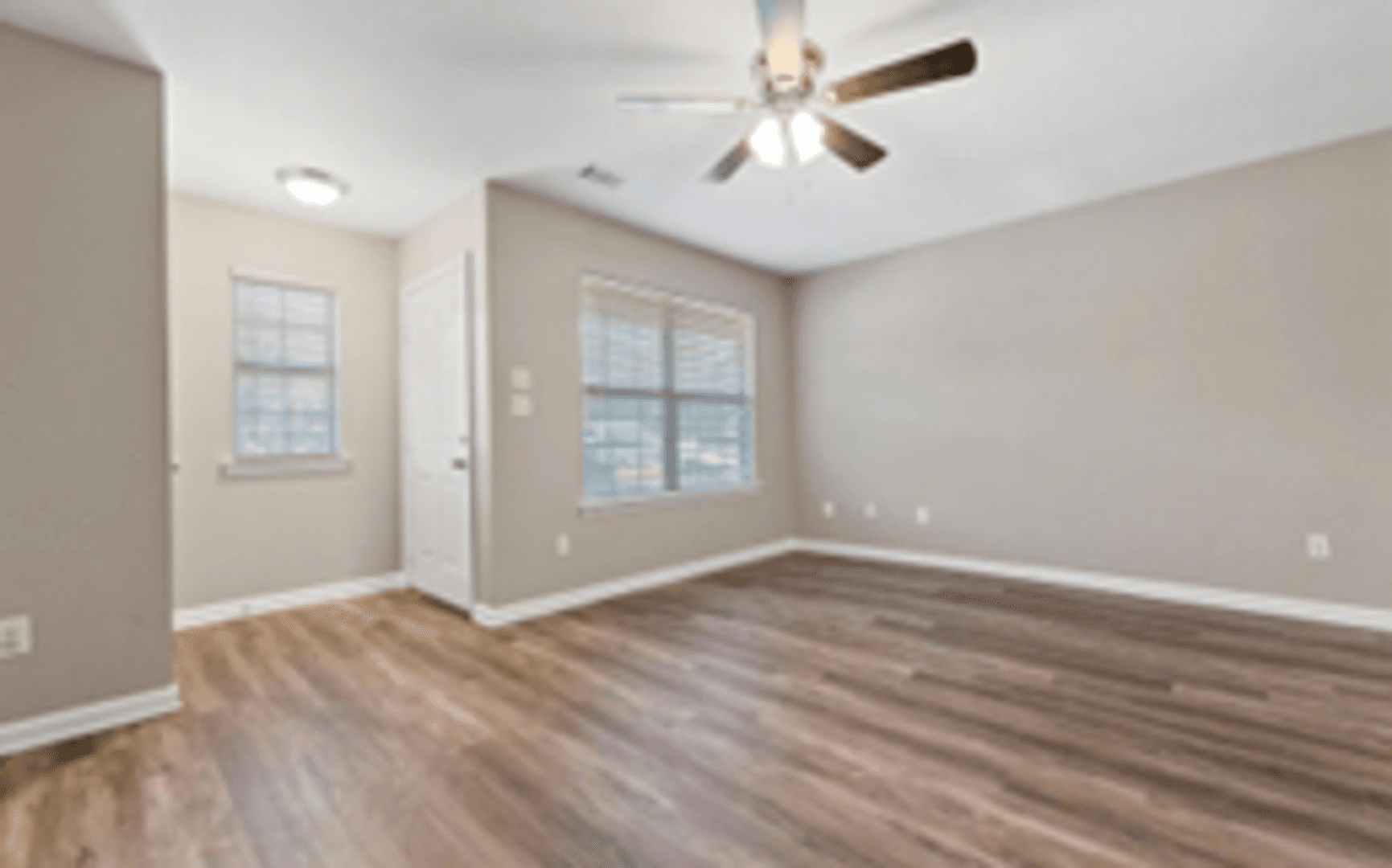 Jacksonville Apartment: 900 Madden Rd