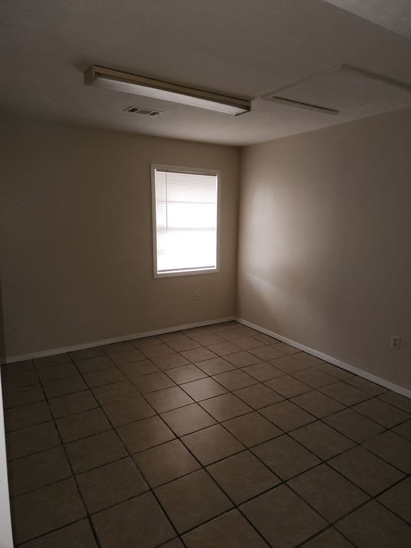Jacksonville Apartment: 921 South Highway 161