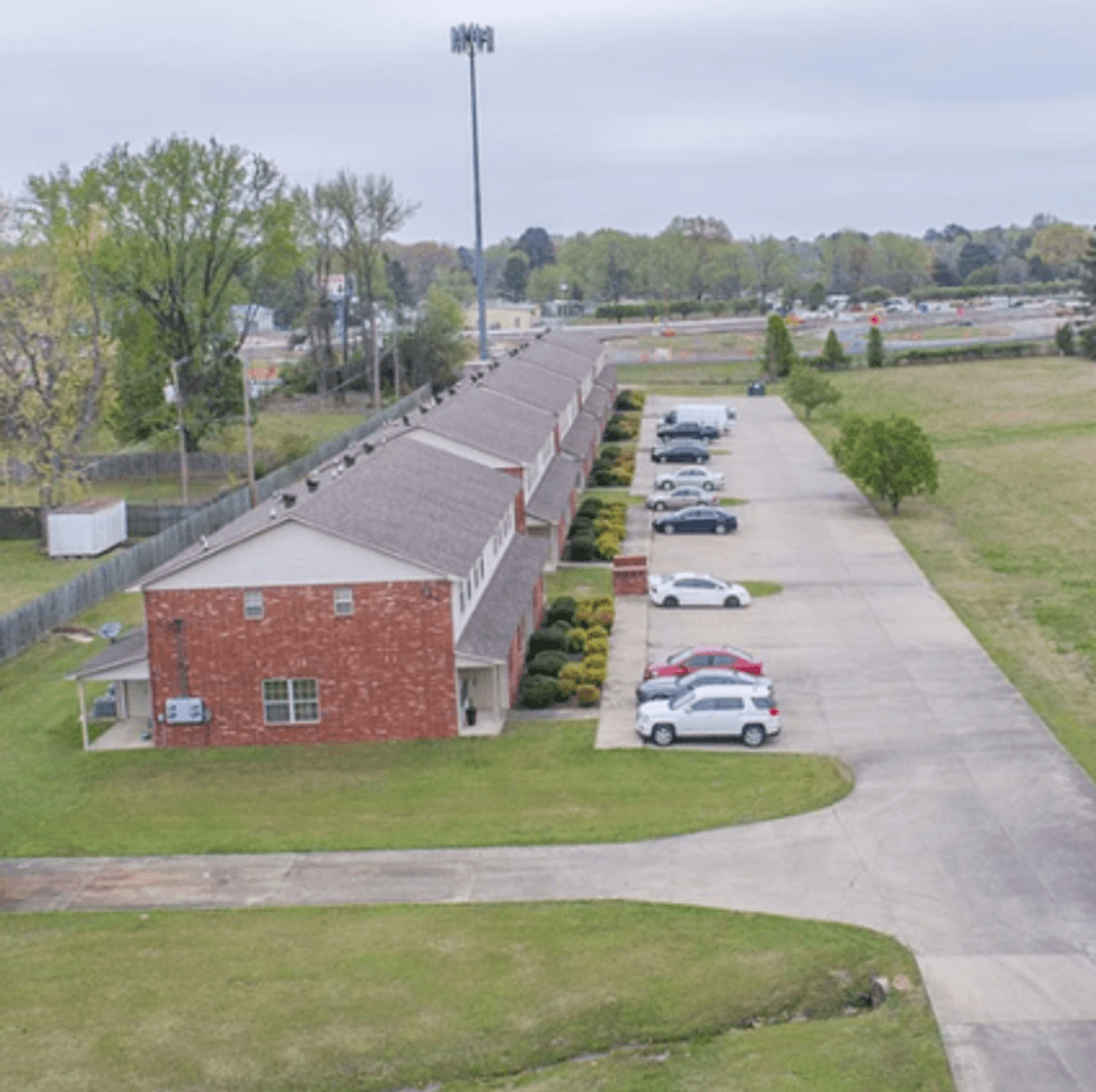 Jacksonville Apartment: 900 Madden Rd