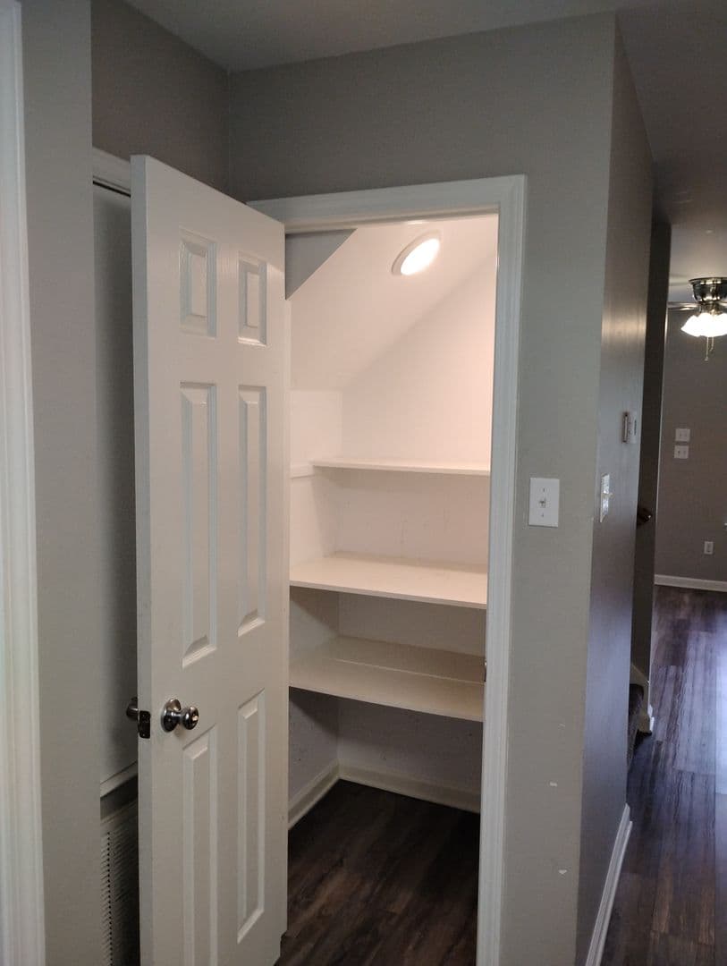 Jacksonville Apartment: 900 Madden Rd