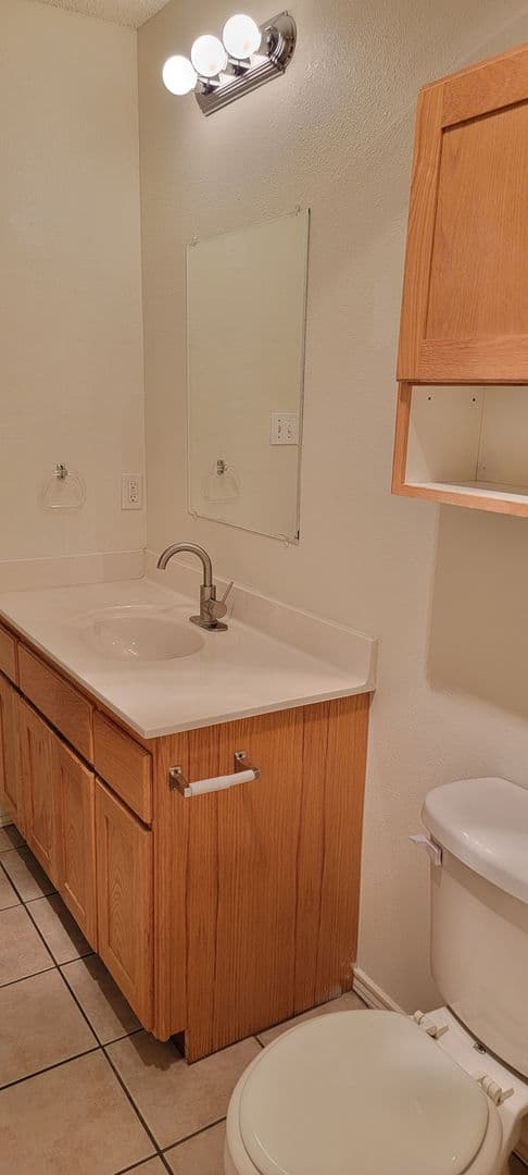 Lubbock Apartment: 2101 82nd St,Ofc