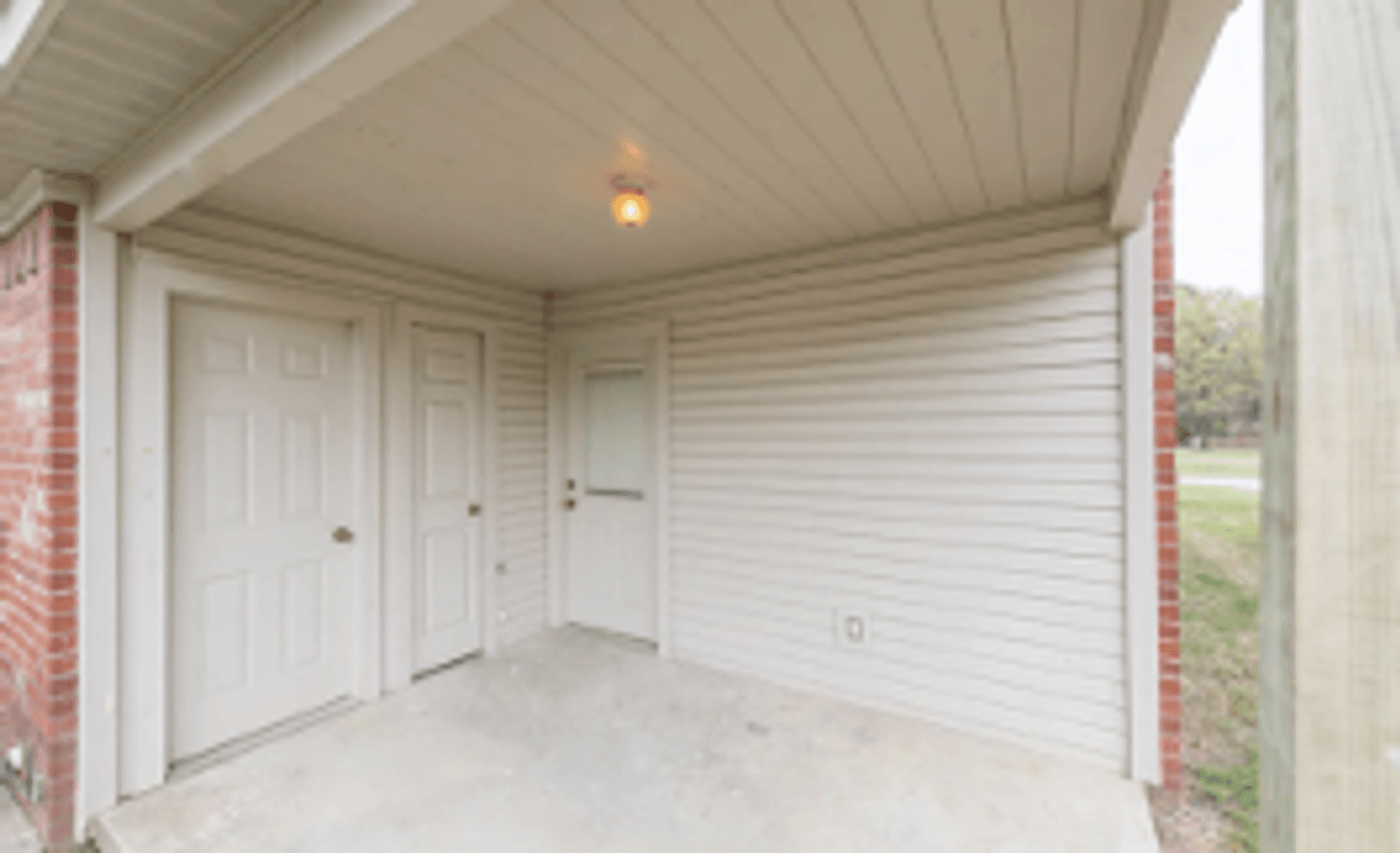 Jacksonville Apartment: 900 Madden Rd