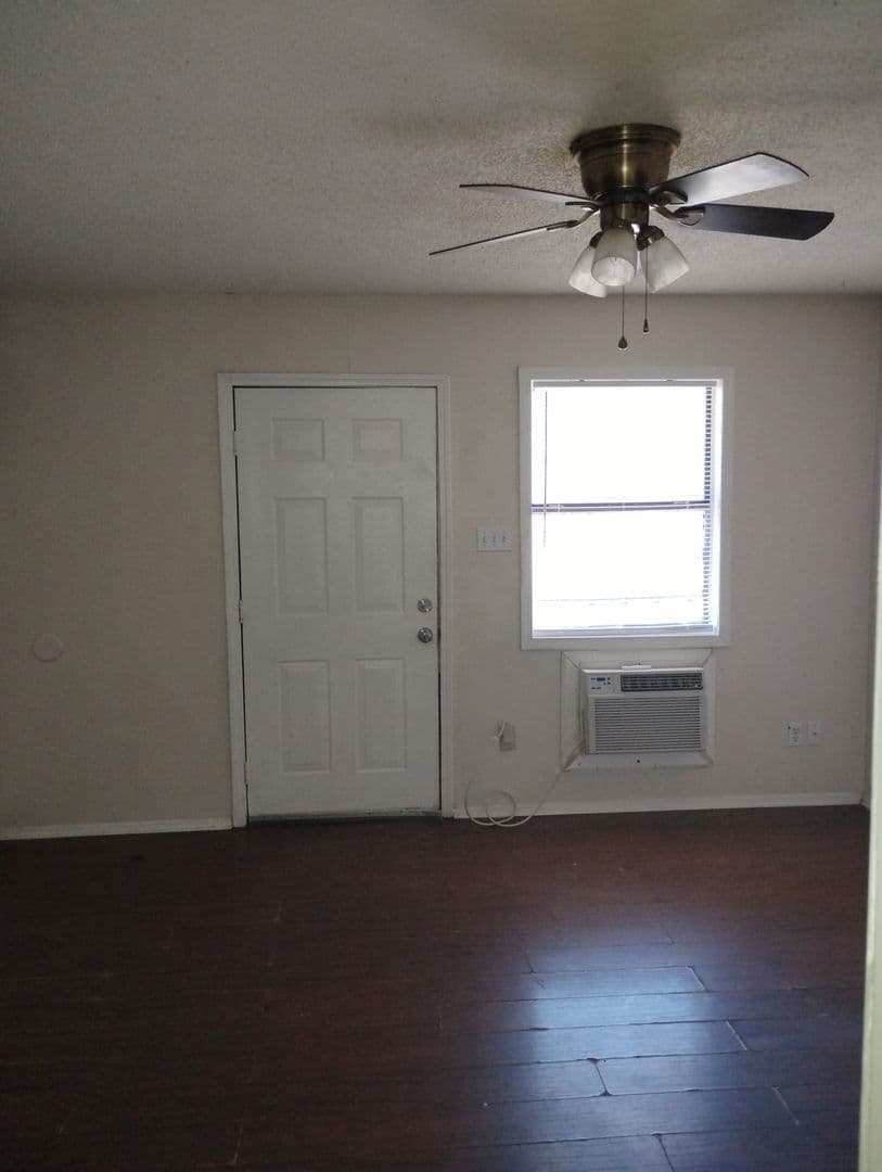 Jacksonville Apartment: 306 South JP Wright Loop Rd