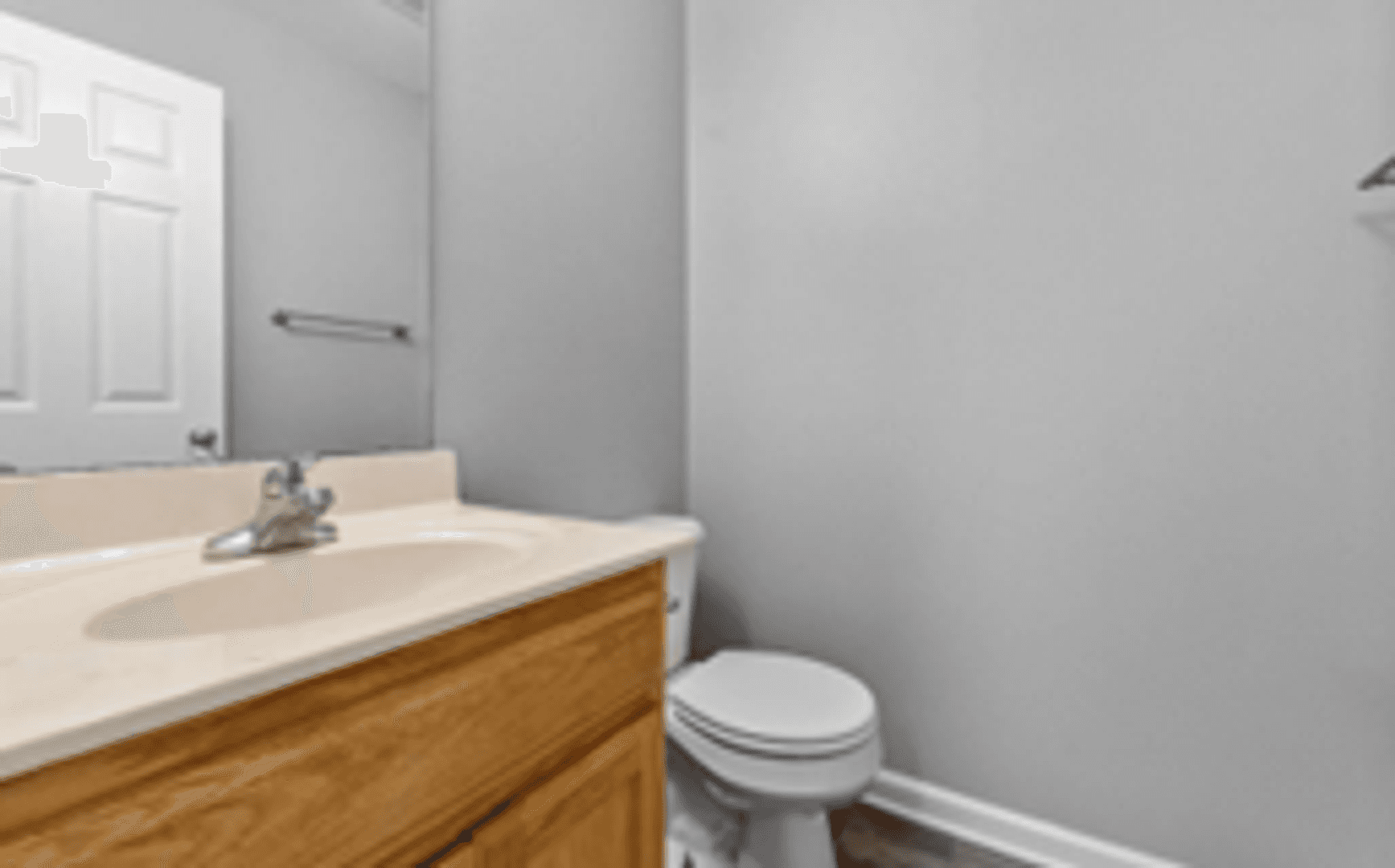 Jacksonville Apartment: 900 Madden Rd