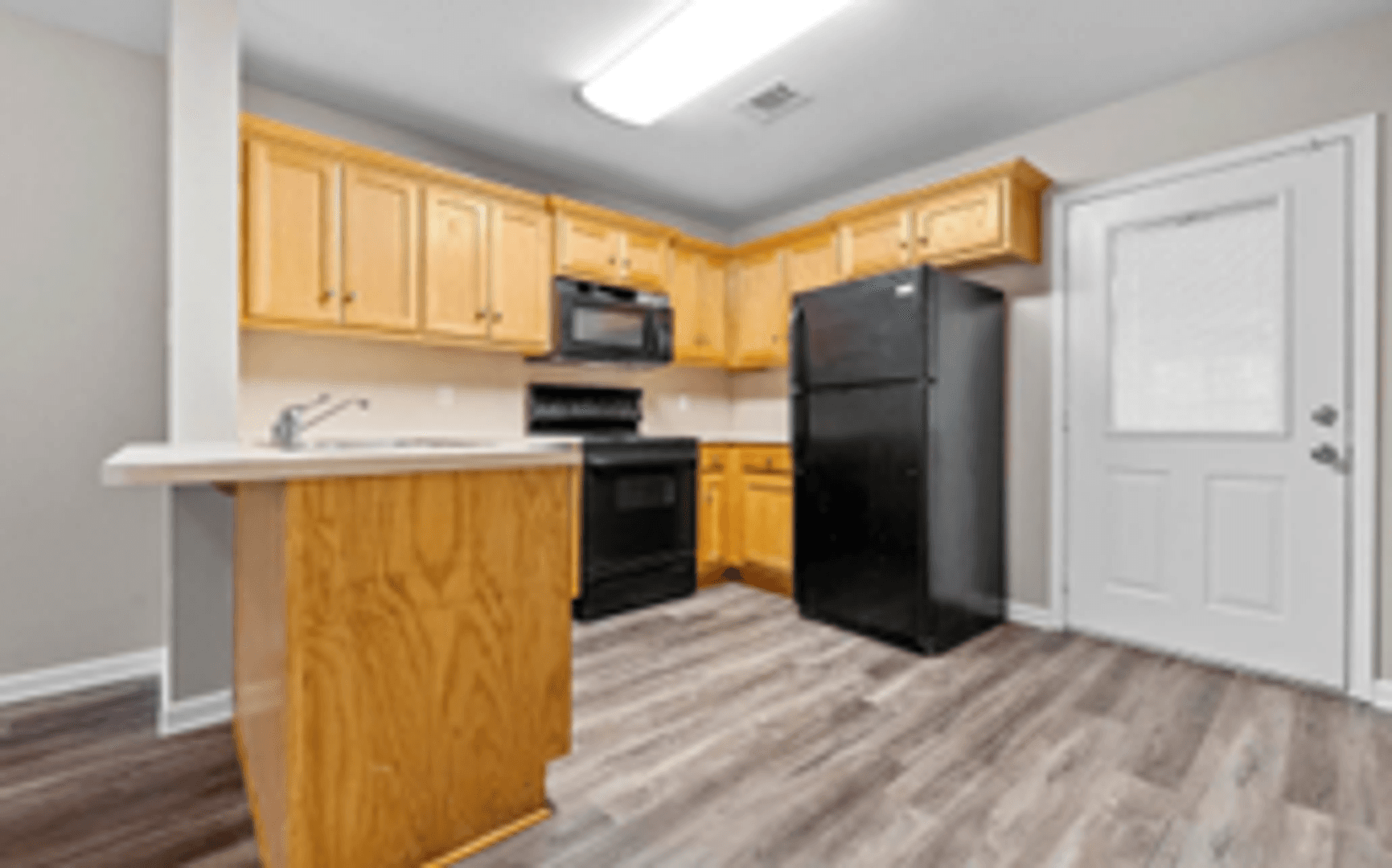 Jacksonville Apartment: 900 Madden Rd
