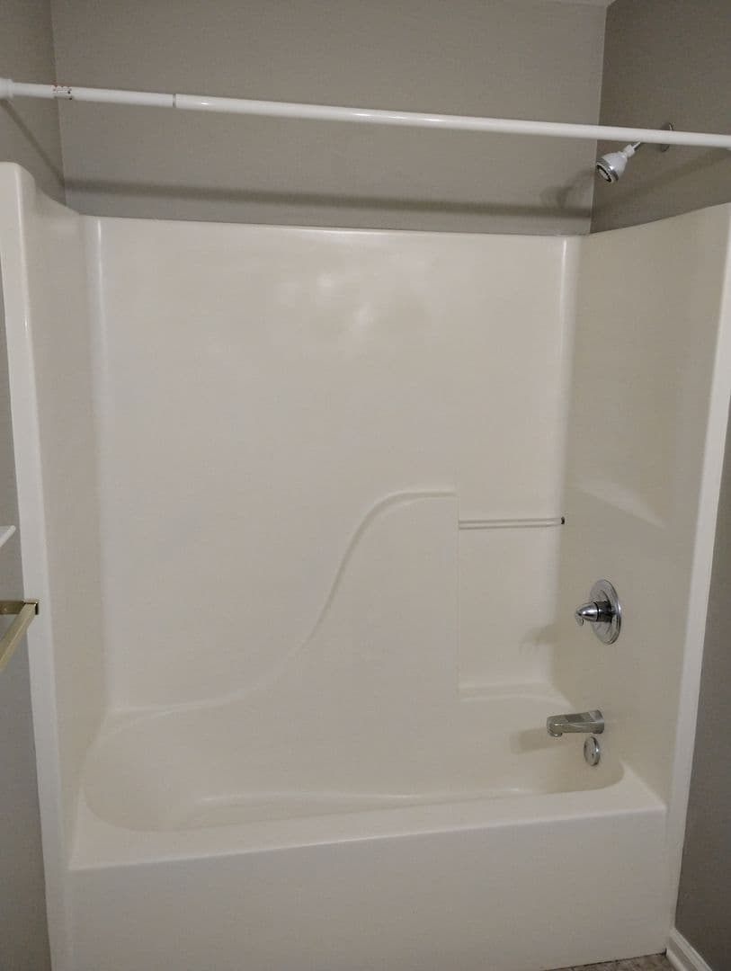 Jacksonville Apartment: 900 Madden Rd
