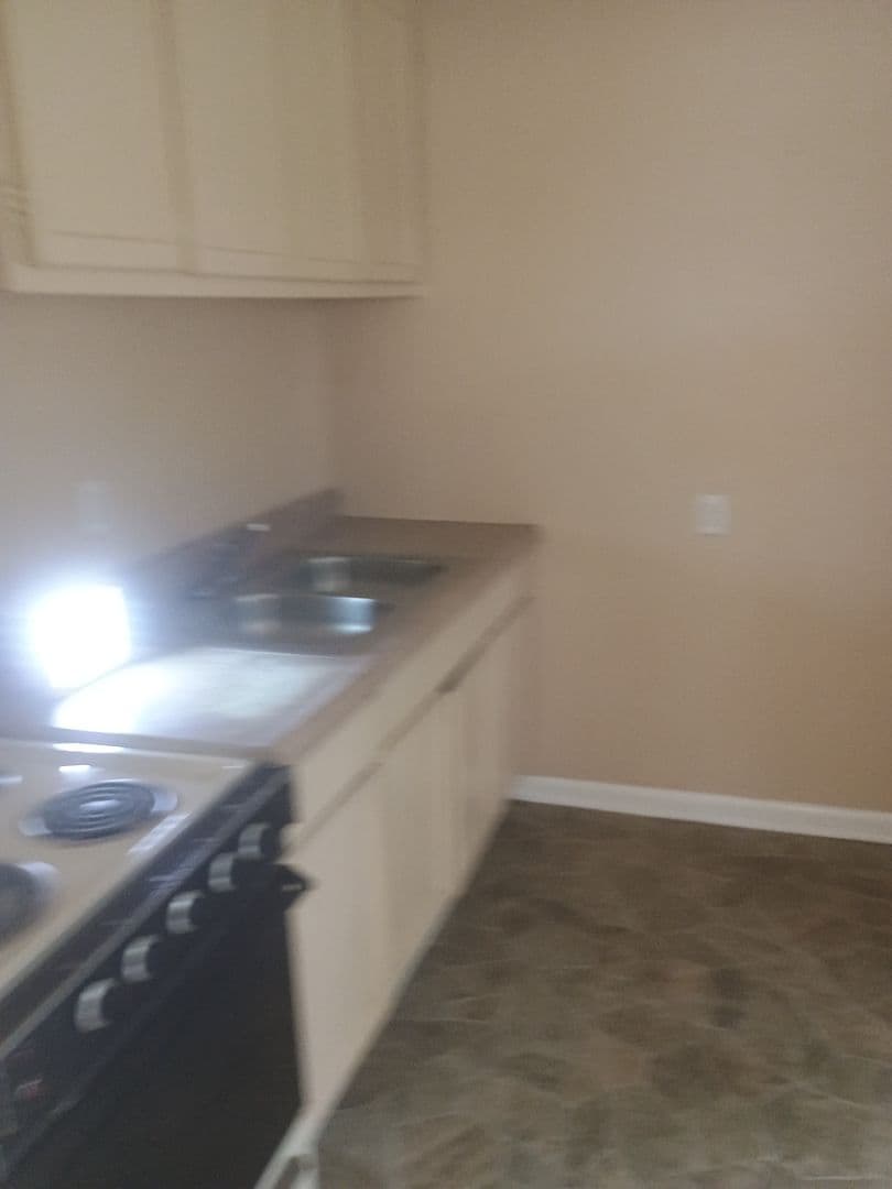 Jacksonville Apartment: 921 South Highway 161