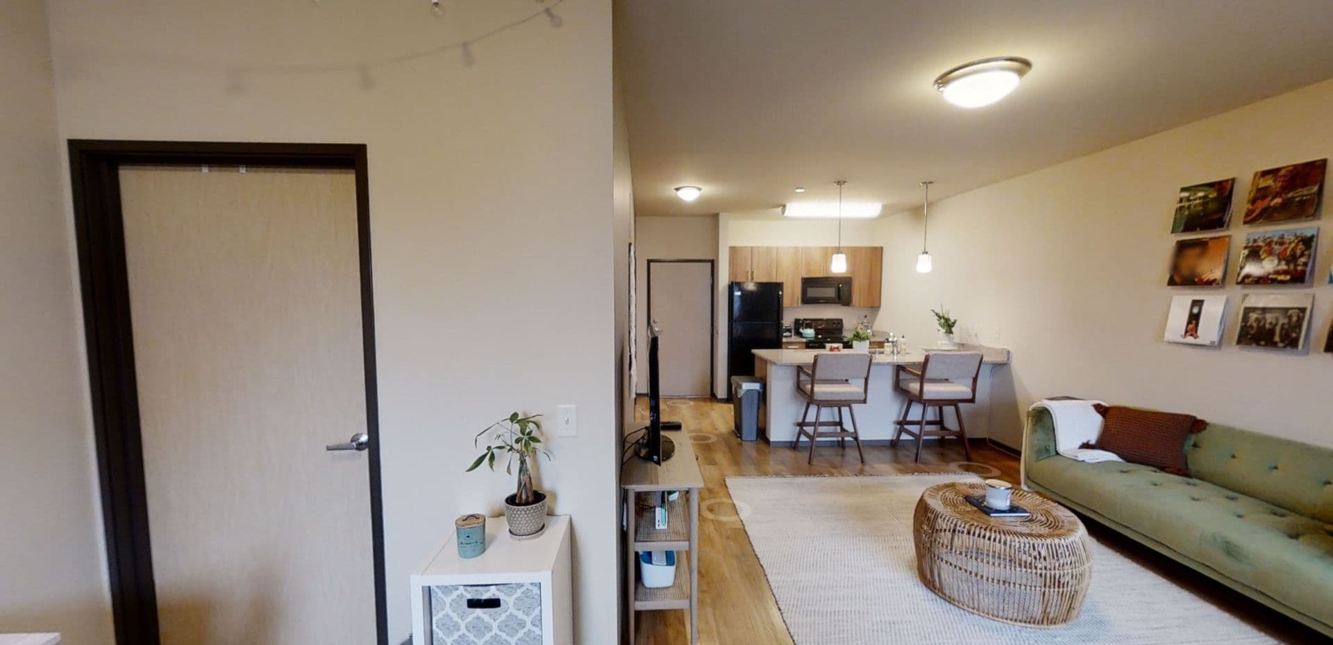 Madison Apartment: 210-212 N. Bassett St.