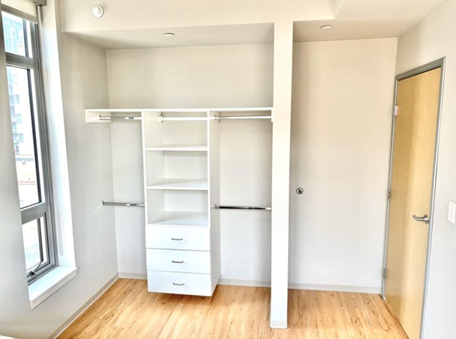 Madison Apartment: 313 N Frances St.