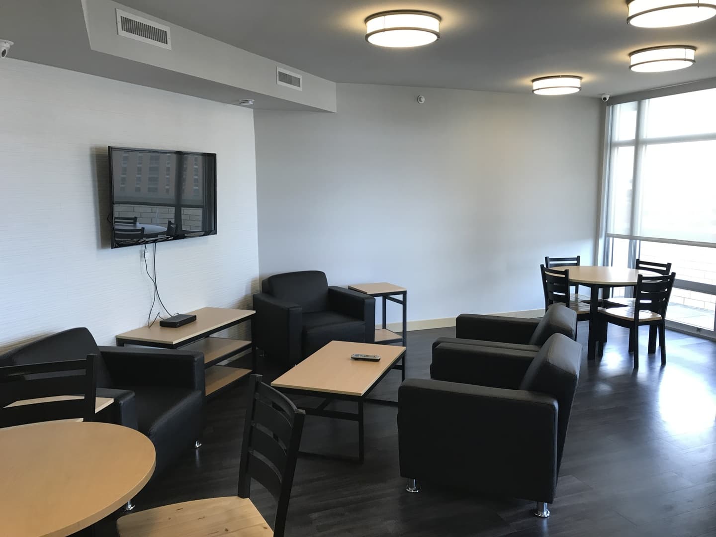 Madison Apartment: 313 N Frances St.