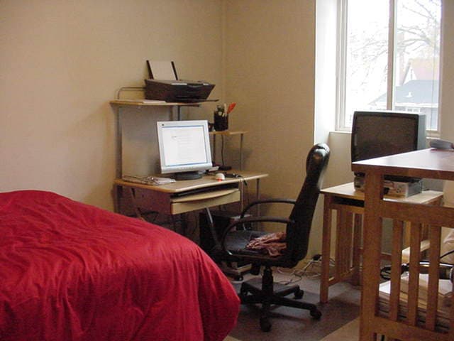 Madison Apartment: 505 W. Johnson St.