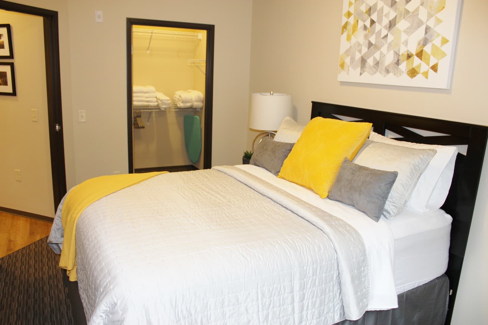 Madison Apartment: 210-212 N. Bassett St.