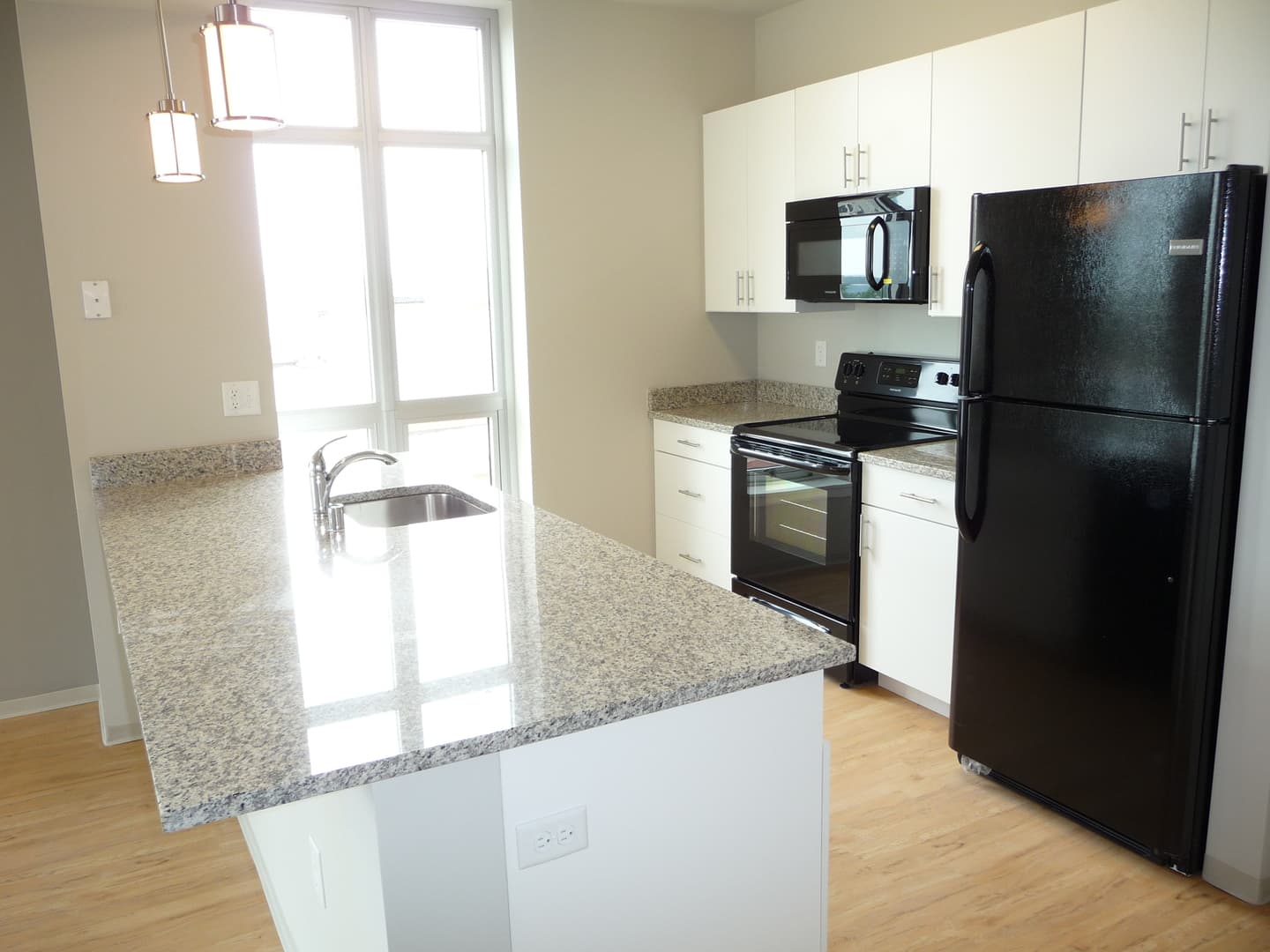 Madison Apartment: 313 N Frances St.