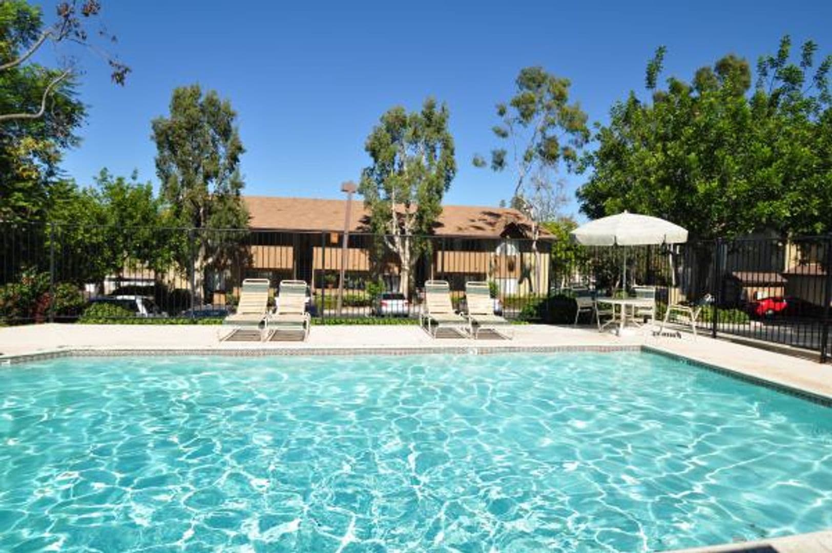 Fallbrook Apartment: 426 Ammunition Road