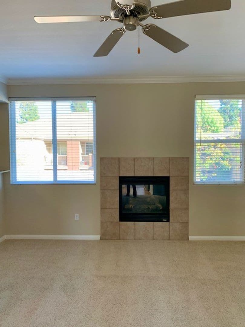Sacramento Apartment: 2751 West River Drive