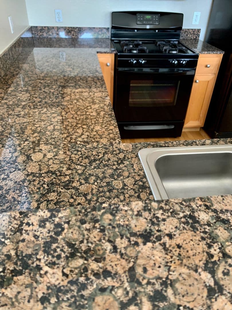 Sacramento Apartment: 2751 West River Drive