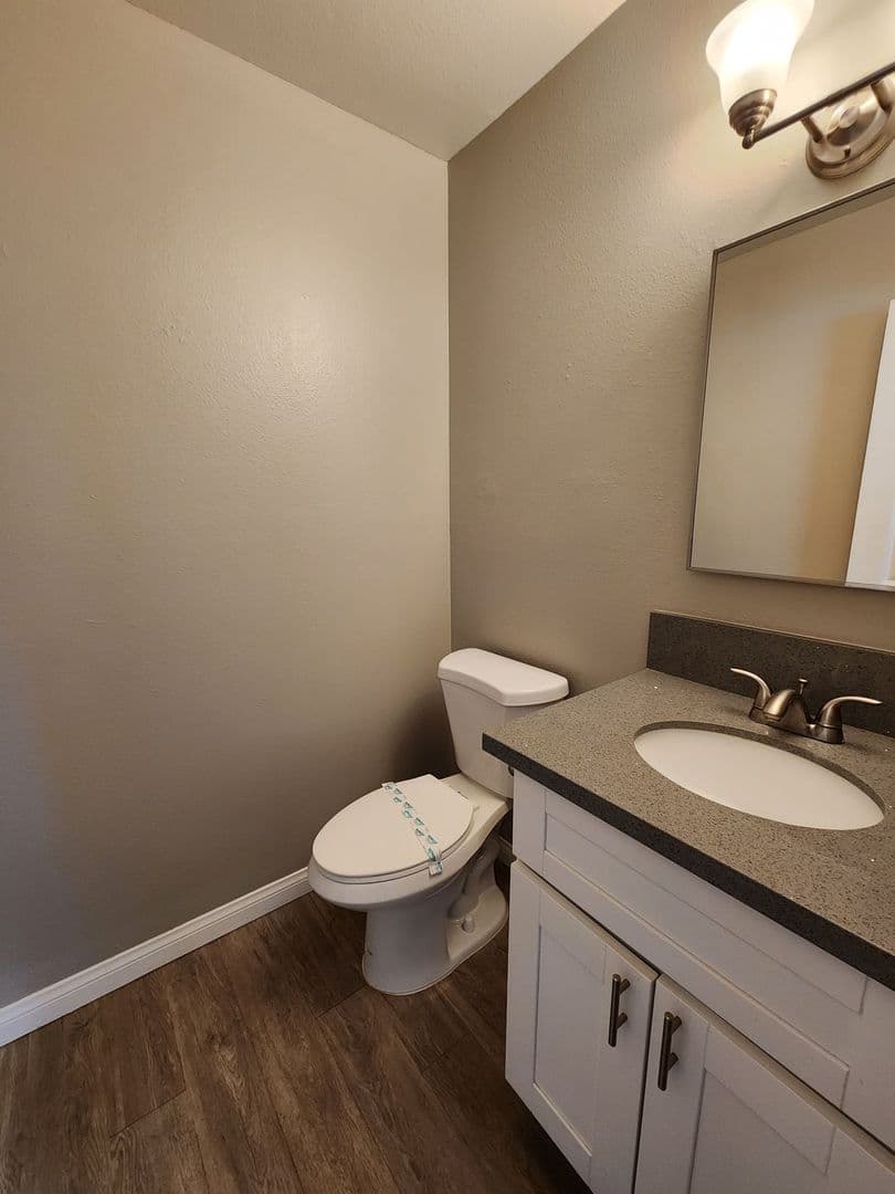 San Diego Apartment: 4747-4753 & 4759-4769 67th  St.