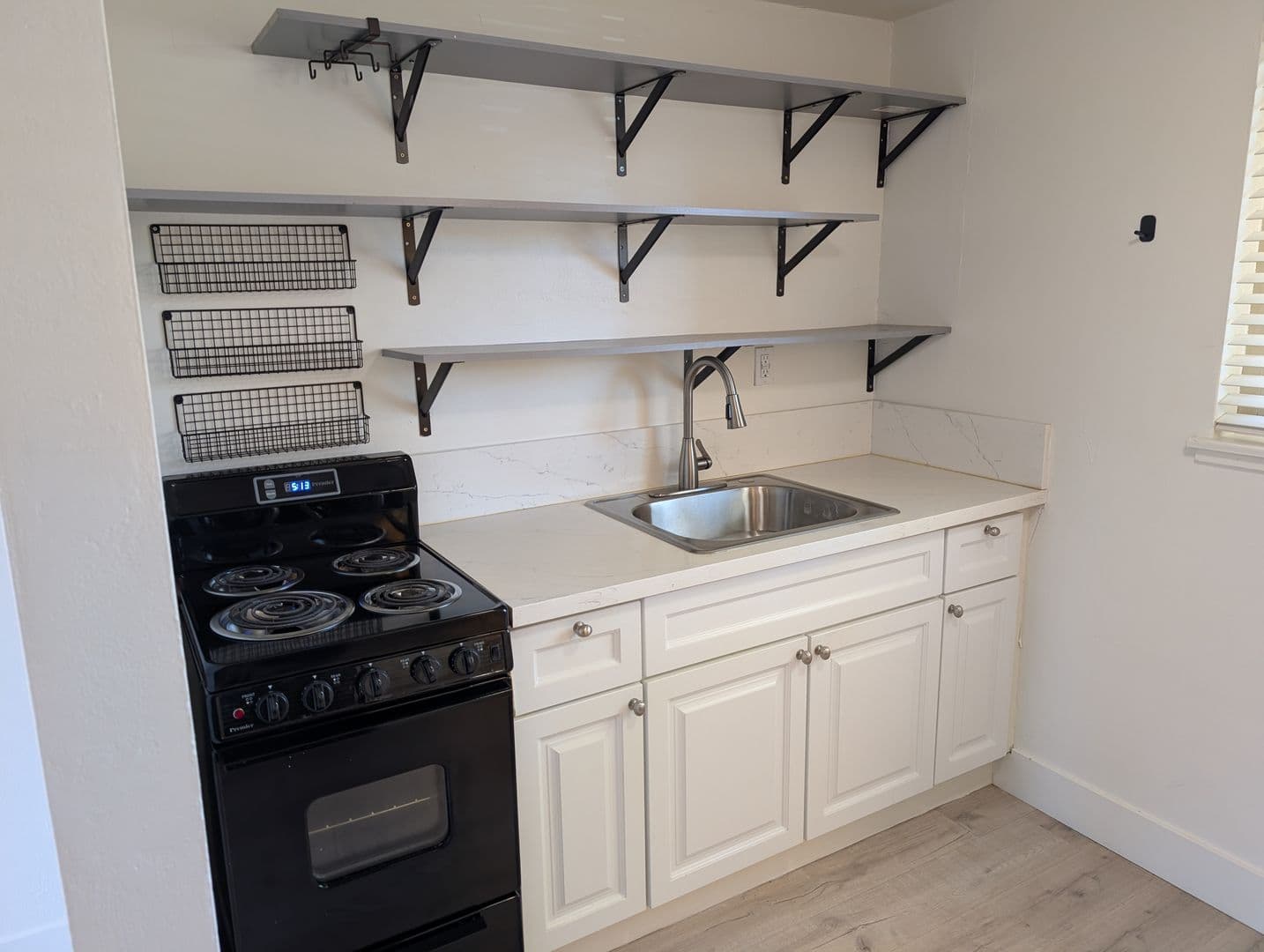 Sacramento Apartment: 2711-2715 P. Street