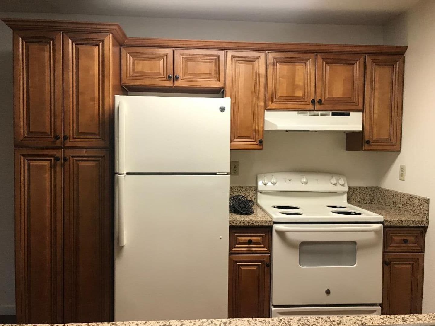 Oceanside Apartment: 1207 S.El Camino Real