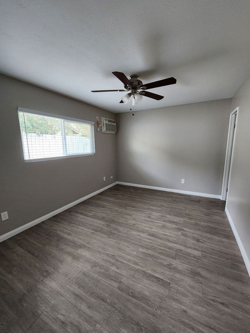 San Diego Apartment: 4747-4753 & 4759-4769 67th  St.