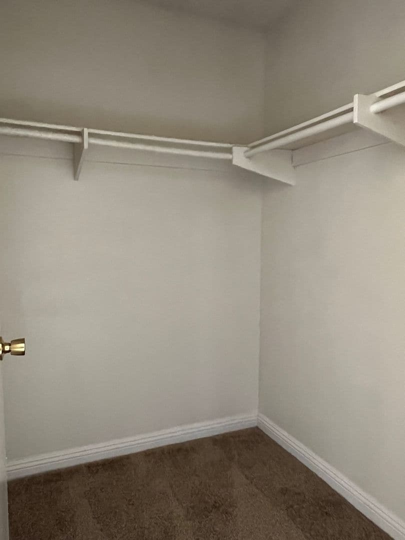 Fallbrook Apartment: 426 Ammunition Road
