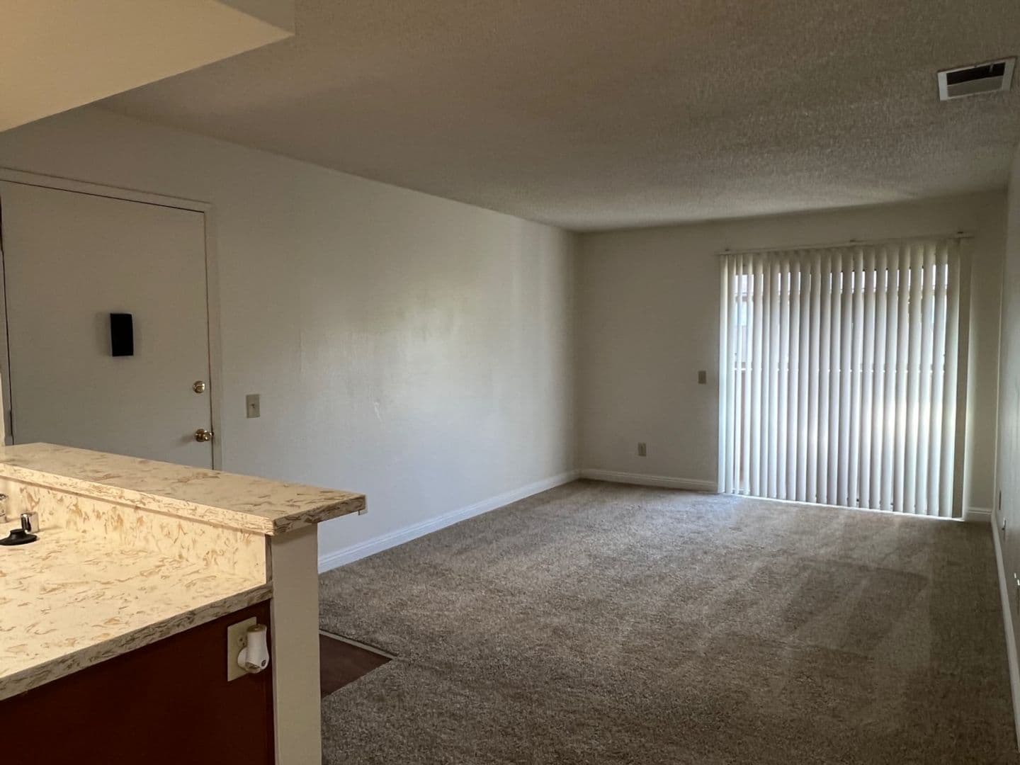 Fallbrook Apartment: 426 Ammunition Road