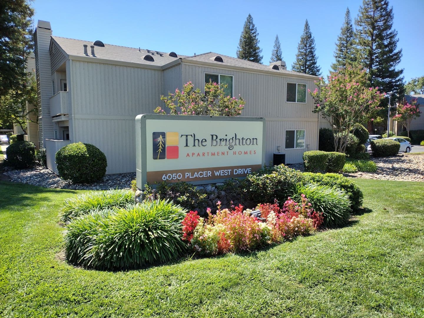 Rocklin Apartment: 6050 Placer West Drive