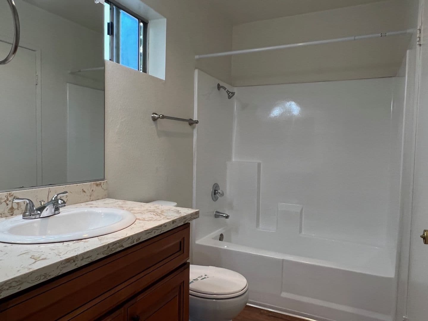 Fallbrook Apartment: 426 Ammunition Road