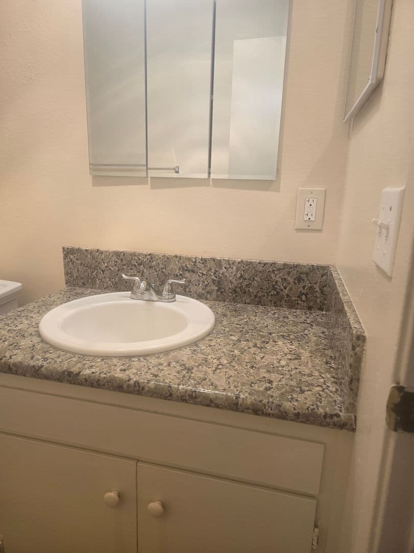 Poway Apartment: 12330 Ninth St.
