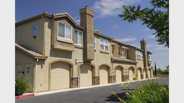 Sacramento Apartment: 2751 West River Drive