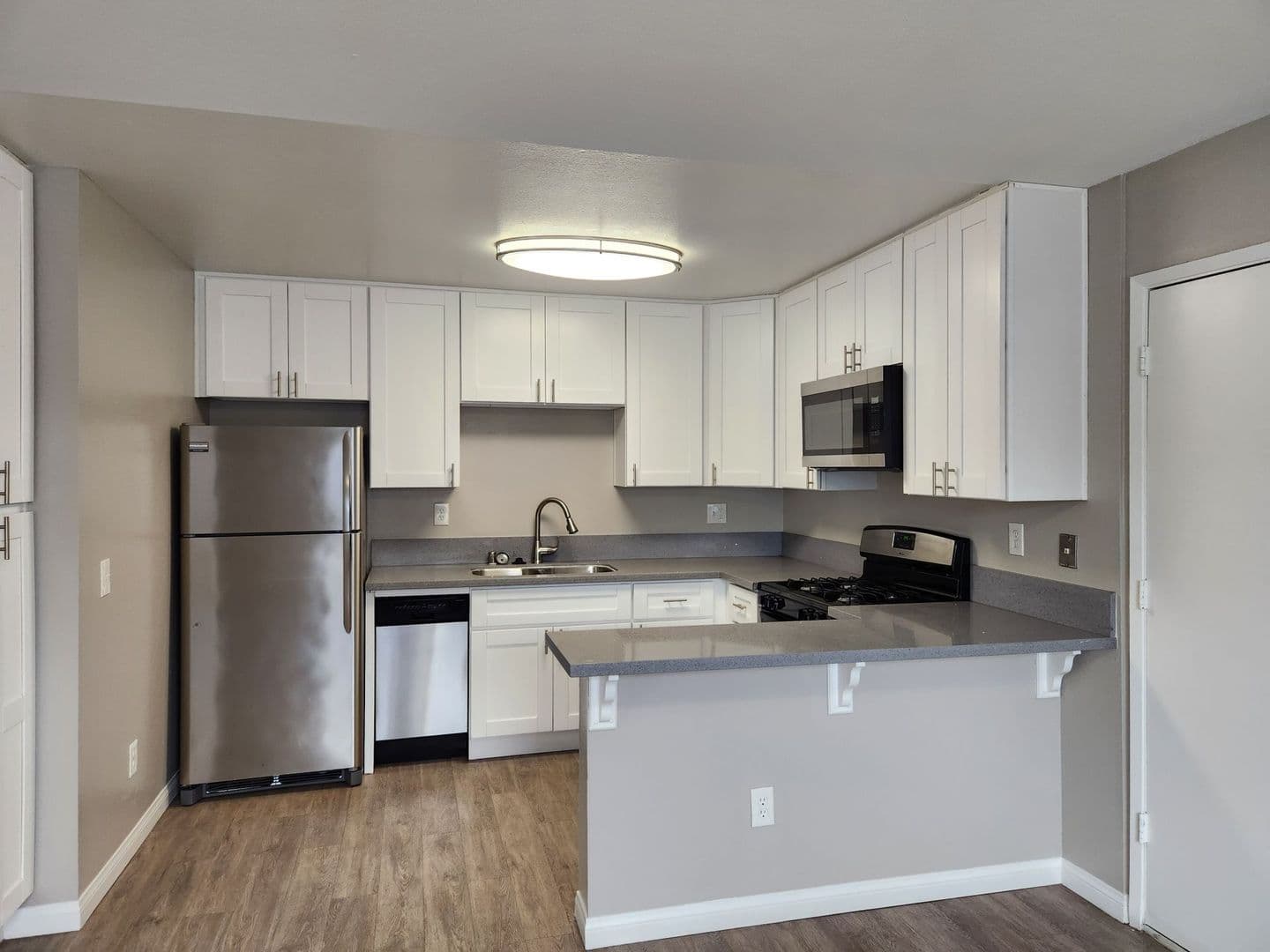 San Diego Apartment: 4747-4753 & 4759-4769 67th  St.