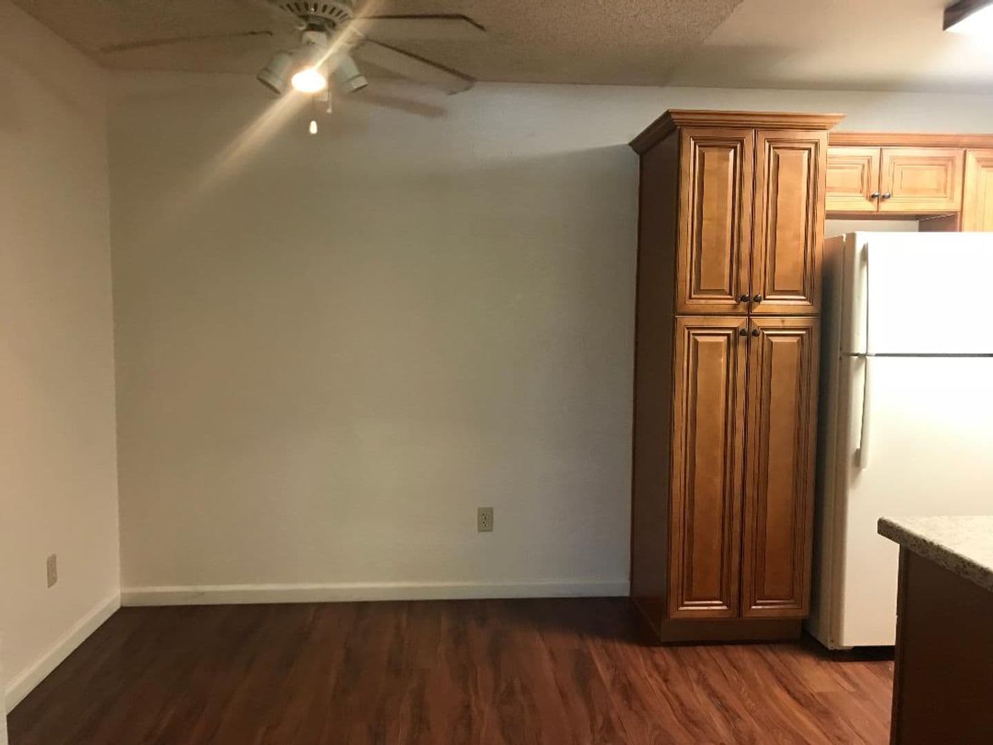 Oceanside Apartment: 1207 S.El Camino Real
