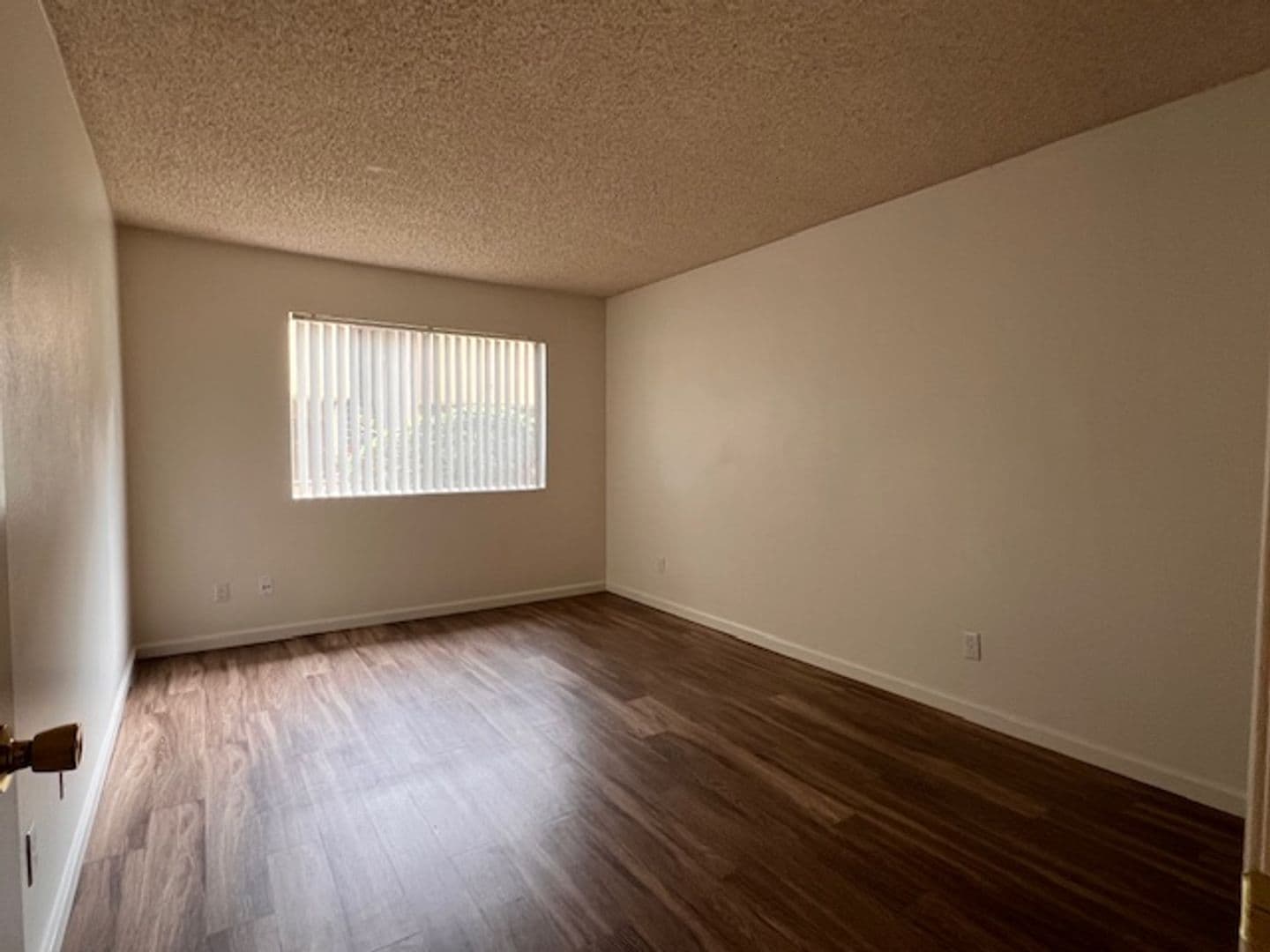 Fallbrook Apartment: 426 Ammunition Road