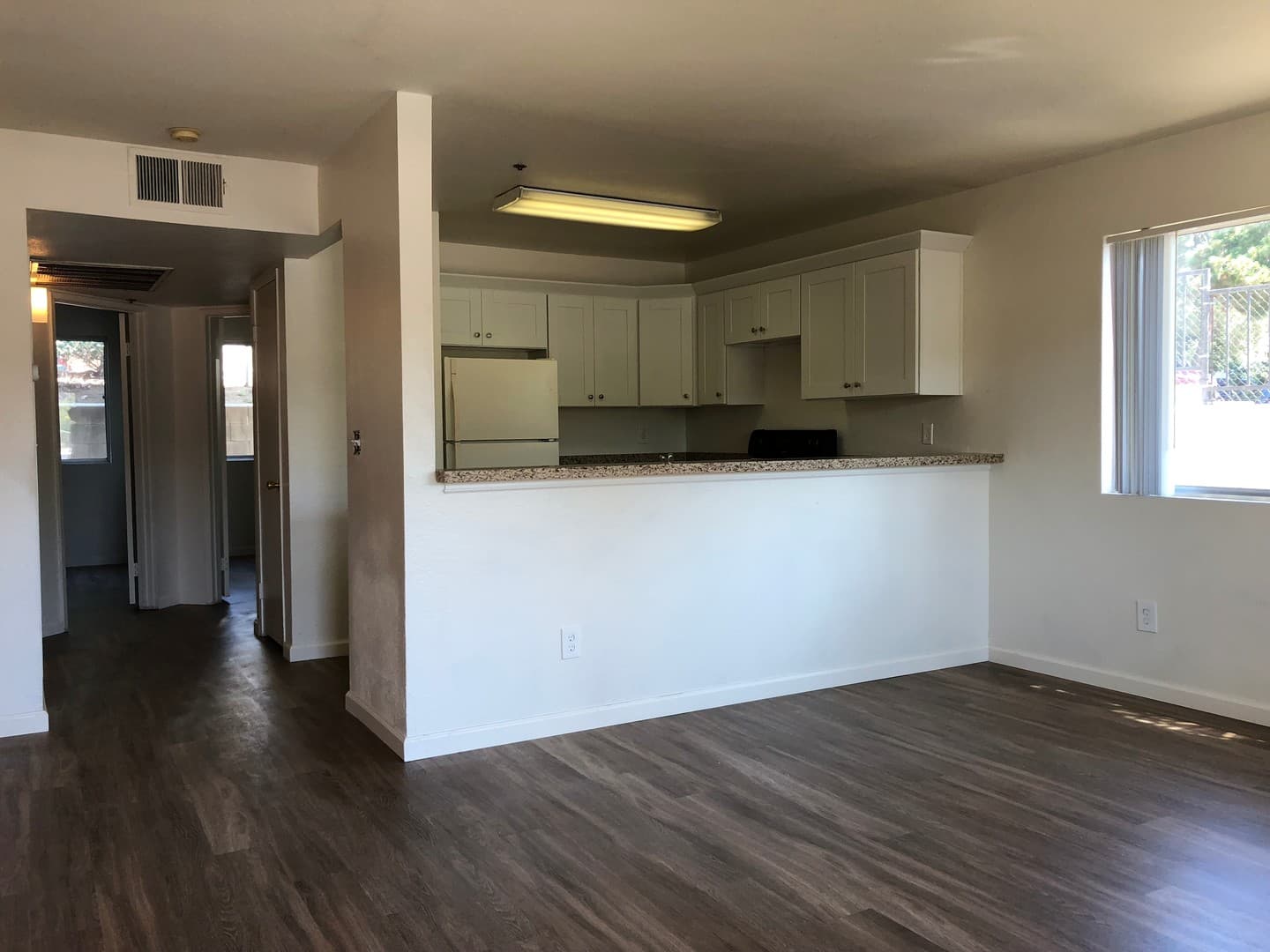 Fallbrook Apartment: 592 Ammunition Rd.