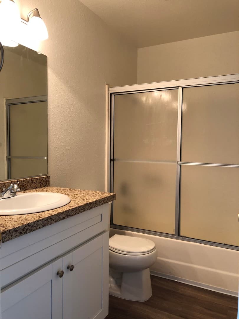 Fallbrook Apartment: 592 Ammunition Rd.