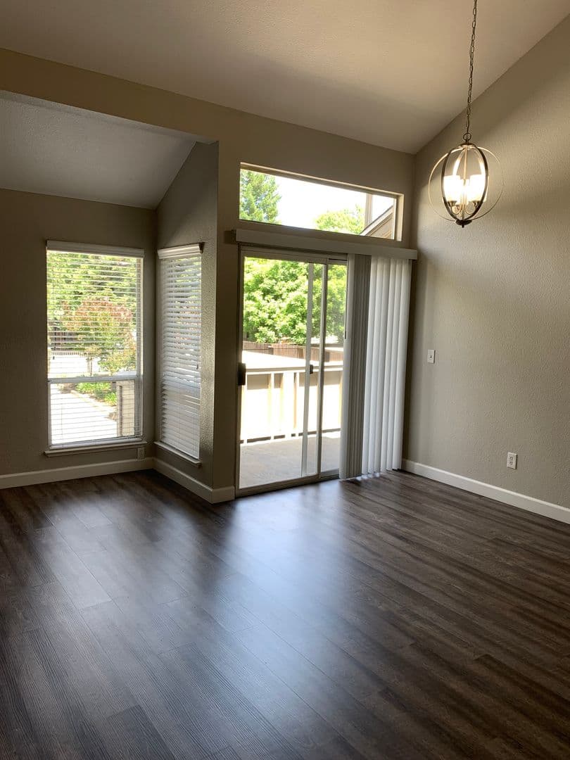 Sacramento Apartment: 1051-1101 G Street